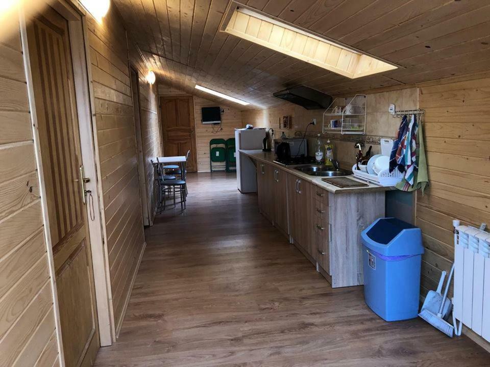 Wynajem Pokoi Guest House Чарни Дунаец Екстериор снимка