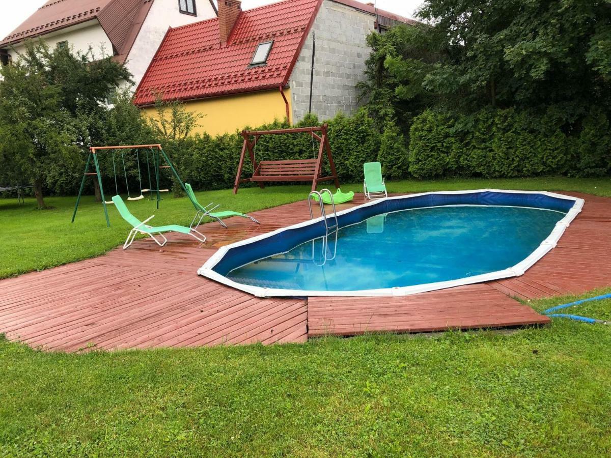 Wynajem Pokoi Guest House Чарни Дунаец Екстериор снимка