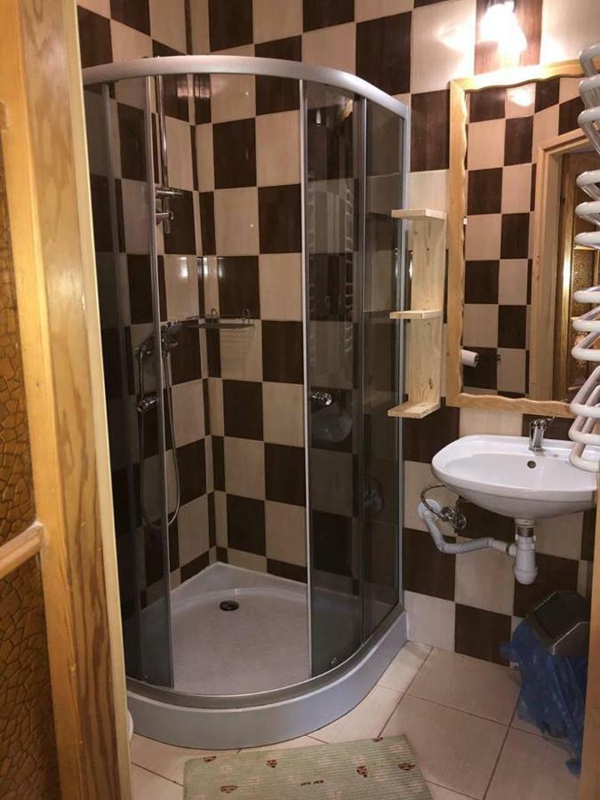 Wynajem Pokoi Guest House Чарни Дунаец Екстериор снимка